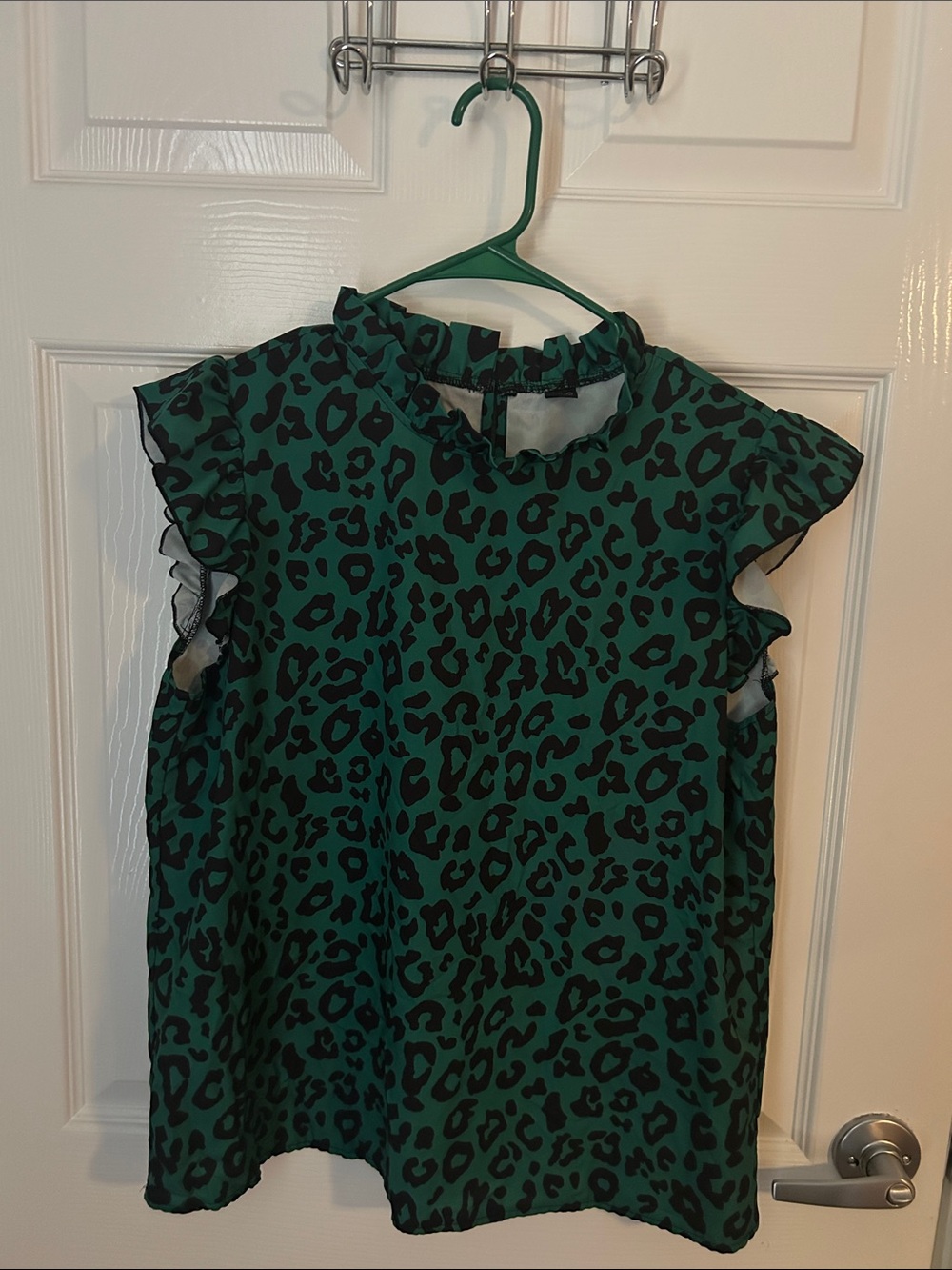 SHEIN Green and Black Leopard Print Ruffle Sleeve Blouse